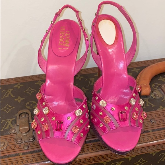 Versace Shoes - PINK VERSACE HEELS